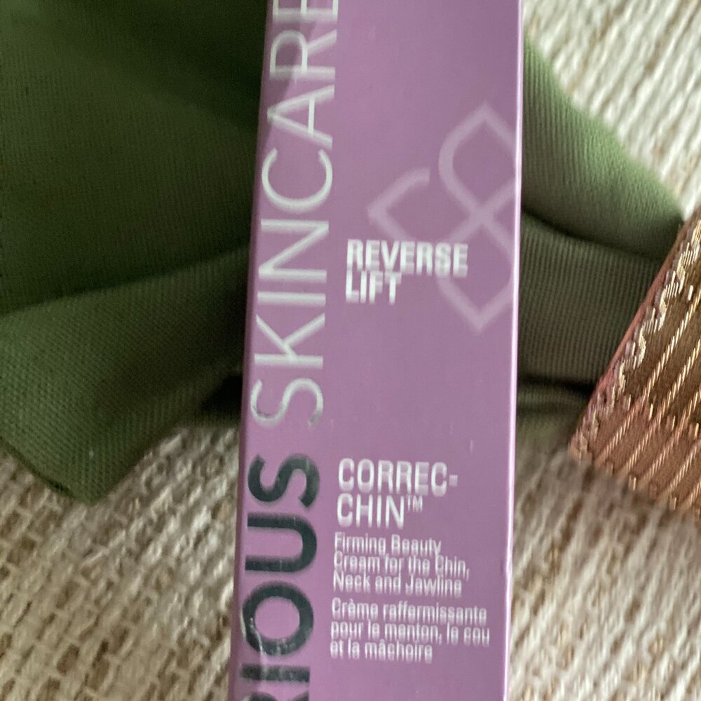 SERIOUS SKIIN CARE REVERSE LIFT CORREC-CHIN NEW NEVER OPENED